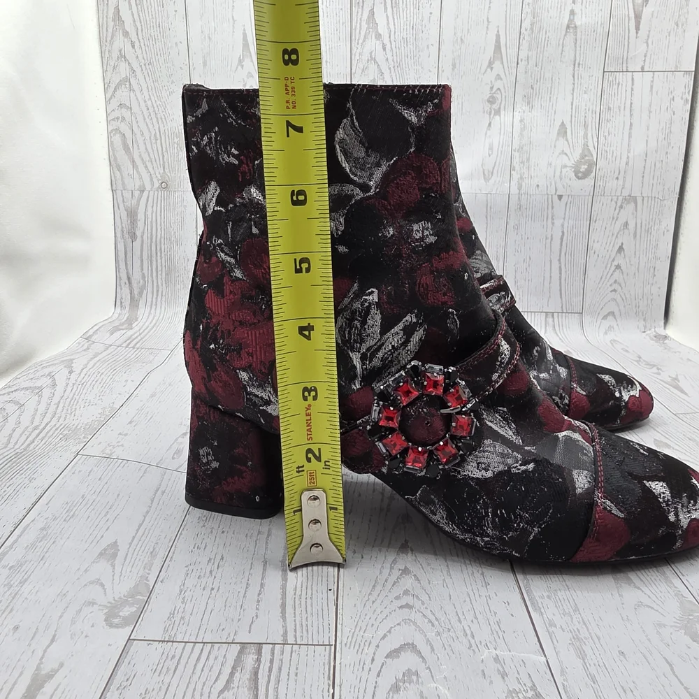 Geox Red and Black Floral Ankle Boots - Respira Technology 37.5/US7/7.5‎